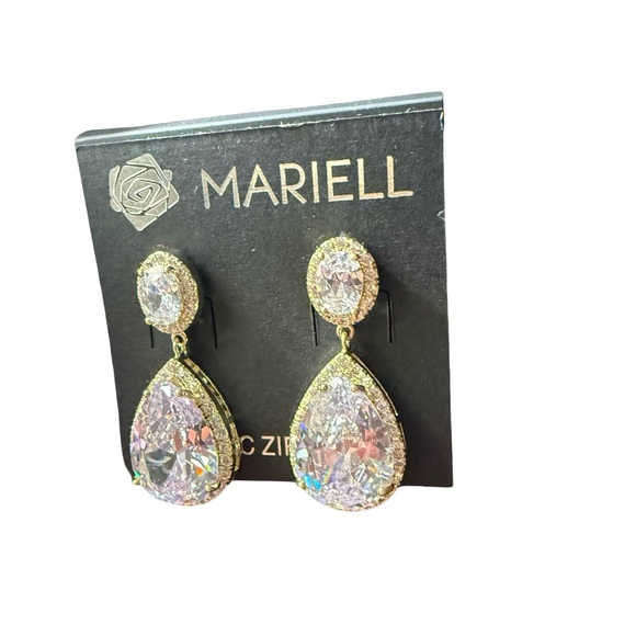 Mariell - NWT - Cubic Zirconia Tear-Drop dangle Earrings - Picture 2 of 10